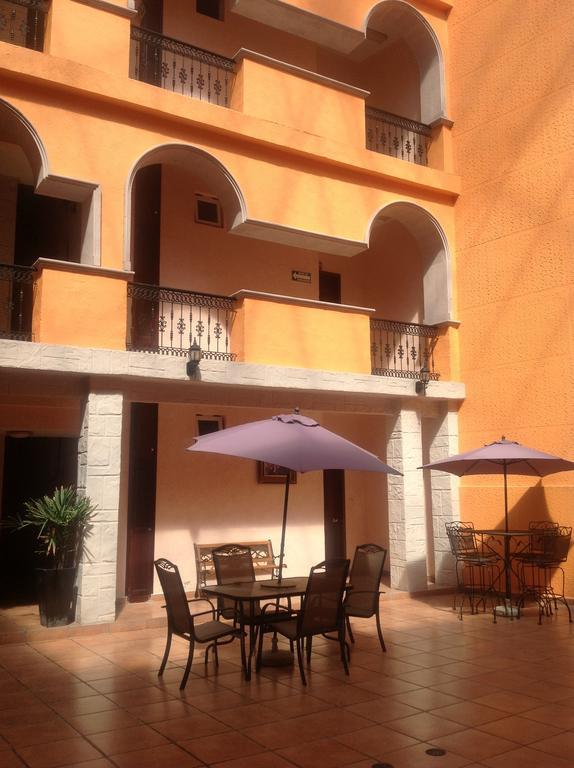 Hotel Genoves San Juan de los Lagos Exterior photo
