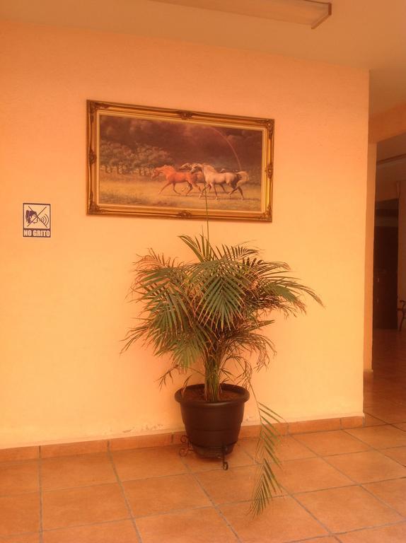 Hotel Genoves San Juan de los Lagos Room photo